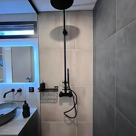 Exclusive Wellness House With Jacuzzi And Sauna, 10 Gardens Privlaka (Zadar)