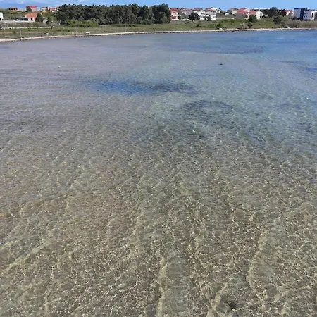 Exclusive Wellness House With Jacuzzi And Sauna, 10 Gardens 펜션 *