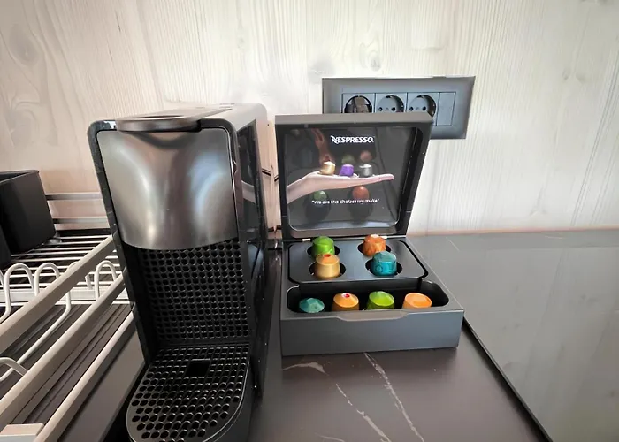 Exclusive Wellness House With Jacuzzi And Sauna, 10 Gardens * 프리블라카